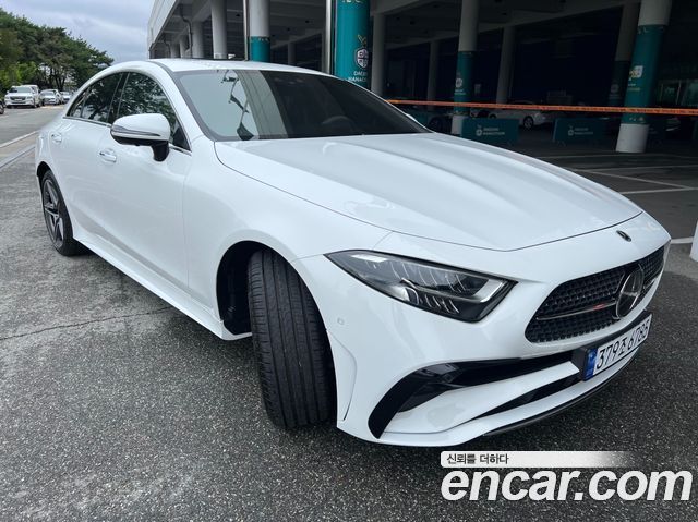 Mercedes-Benz CLS-Class CLS300d 4MATIC — пробег 19 000 км — фото 2 из 5