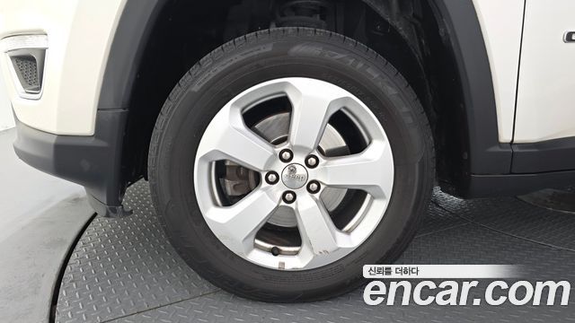 Jeep Compass 2.4 Limitied AWD — пробег 109 503 км — фото 5 из 5