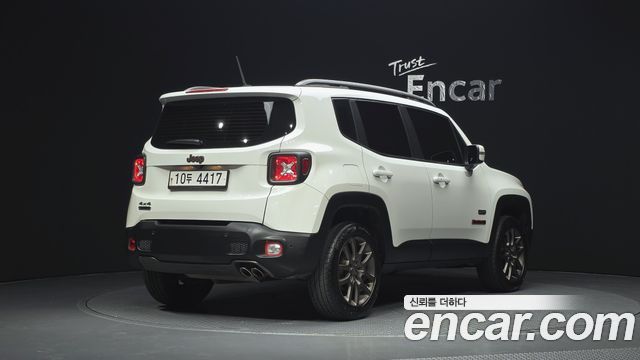 Jeep Renegade 2.0 Diesel 75th Special Edition AWD — пробег 166 913 км — фото 2 из 5