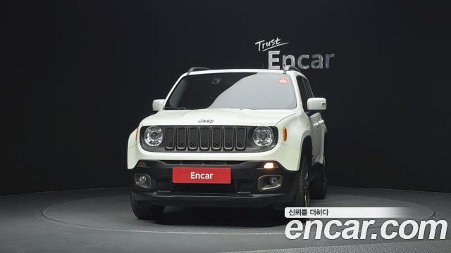 Jeep Renegade 2.0 Diesel 75th Special Edition AWD — пробег 166 913 км — фото 3 из 5