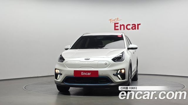 Kia Niro Noblesse — пробег 67 651 км — фото 3 из 5