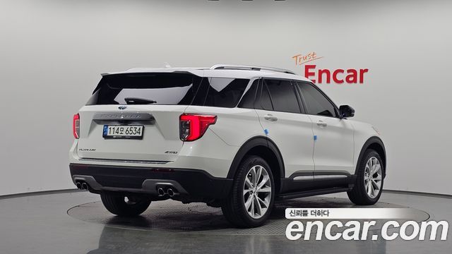 Ford Explorer 3.0 Platinum 4WD — пробег 43 937 км — фото 2 из 5