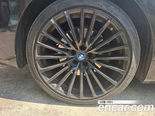 BMW 7-Series из Кореи Encar
