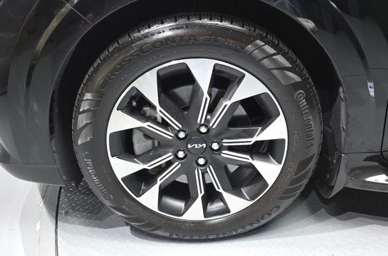 Kia Carnival Gasoline 7-Seater Signature — пробег 32 796 км — фото 5 из 5