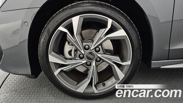 Audi A3 из Кореи Encar