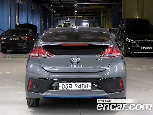 Hyundai Ioniq из Кореи Encar