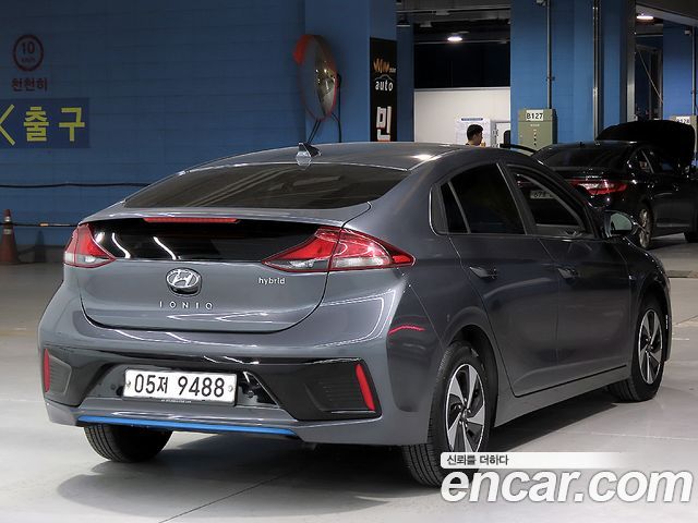 Hyundai Ioniq из Кореи Encar