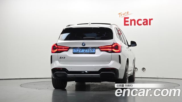 BMW iX3 из Кореи Encar