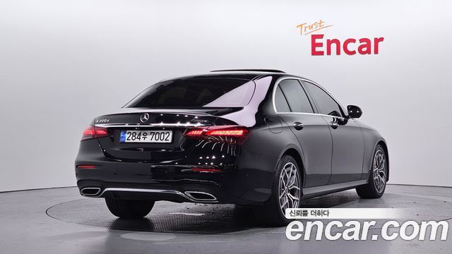 Mercedes-Benz E-Class из Кореи Encar