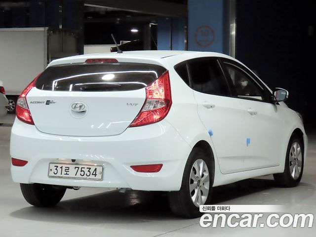 Hyundai Accent WIT 1.4 VVT Modern — пробег 182 131 км — фото 2 из 5