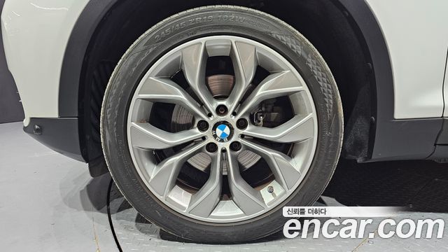 BMW X3 xDrive 20d — пробег 143 120 км — фото 5 из 5