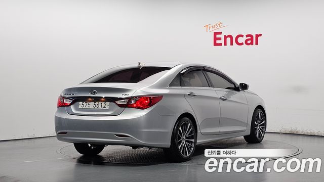 Hyundai Sonata LPi Top — пробег 138 896 км — фото 2 из 5