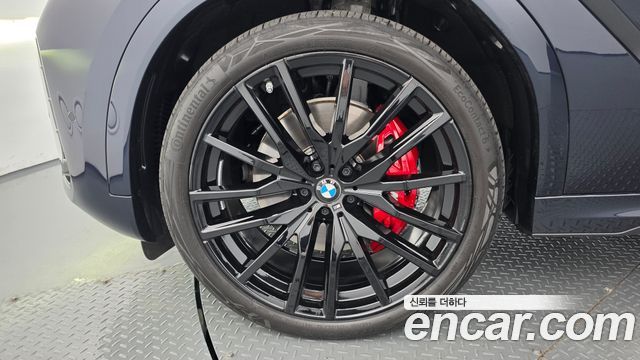 BMW X6 xDrive40d M Sport Online Exclusive — пробег 18 513 км — фото 5 из 5