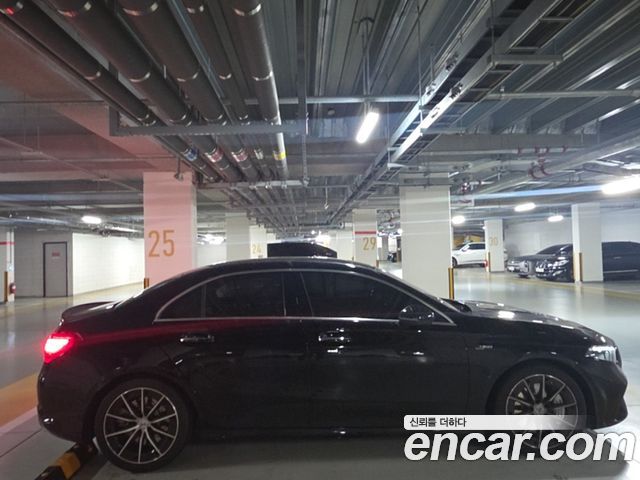 Mercedes-Benz A-Class AMG A35 4MATIC Sedan — пробег 20 000 км — фото 3 из 5