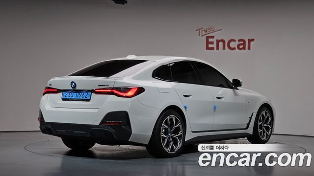 BMW i4 из Кореи Encar