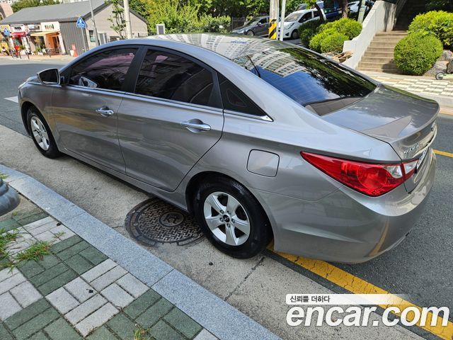 Hyundai Sonata LPI Smart — пробег 162 338 км — фото 3 из 5