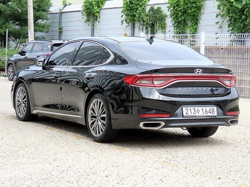 Hyundai Grandeur 3.0 Exclusive Special — пробег 215 117 км — фото 3 из 5