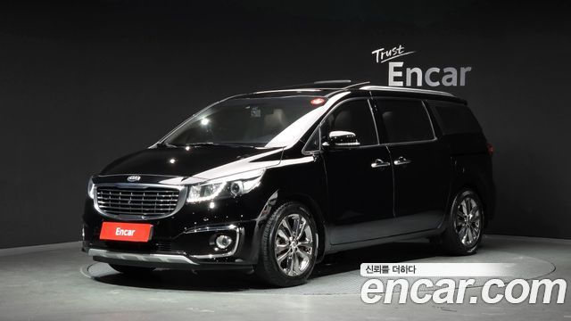 Kia Carnival 9-Seater Noblesse Special — пробег 97 469 км — фото 1 из 5