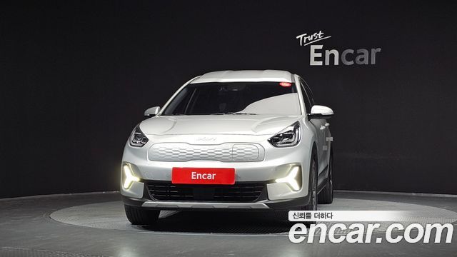 Kia Niro Air — пробег 42 818 км — фото 3 из 5