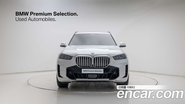 BMW X5 xDrive 40i M Sport — пробег 7 208 км — фото 3 из 5