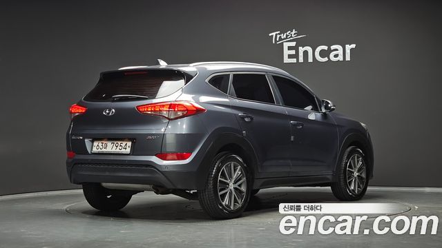 Hyundai Tucson из Кореи Encar