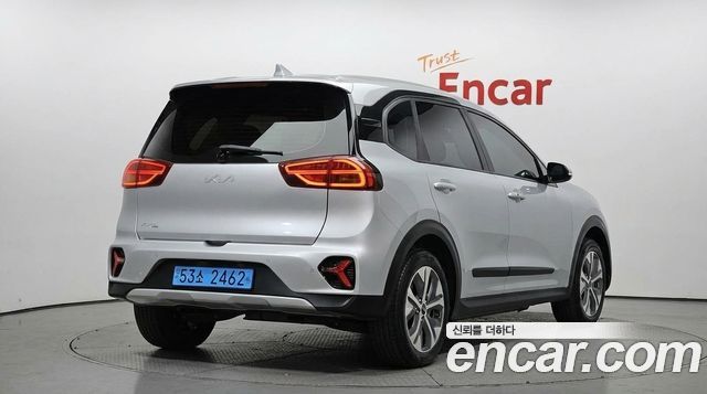 Kia Niro Air — пробег 73 595 км — фото 2 из 5