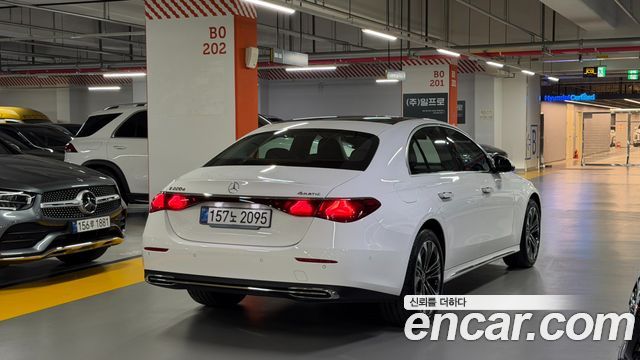 Mercedes-Benz E-Class из Кореи Encar