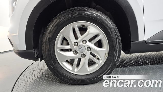 Hyundai Venue из Кореи Encar