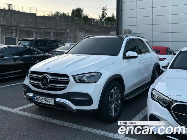 Mercedes-Benz GLE-Class GLE300d 4MATIC — пробег 113 388 км — фото 3 из 5