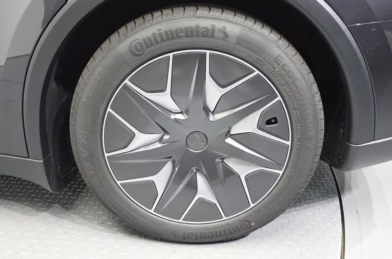 Tesla Model Y L Long Range AWD — пробег 29 км — фото 5 из 5