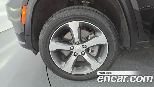 Jeep Cherokee из Кореи Encar