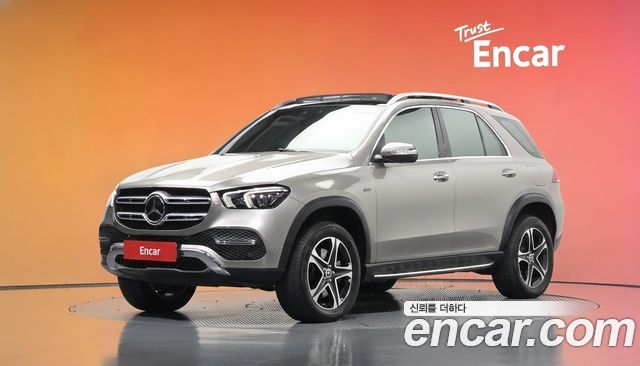 Mercedes-Benz GLE-Class GLE350e 4MATIC — пробег 97 071 км — фото 1 из 5