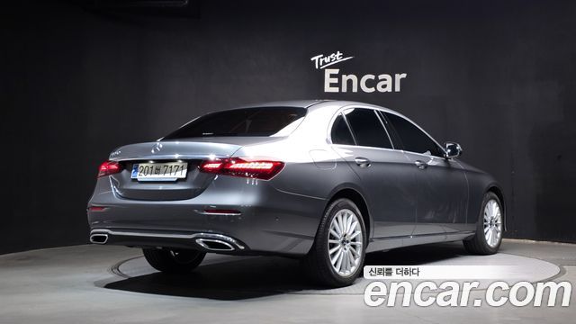 Mercedes-Benz E-Class из Кореи Encar