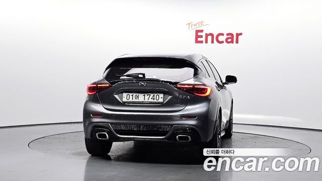 Infiniti Q30 из Кореи Encar