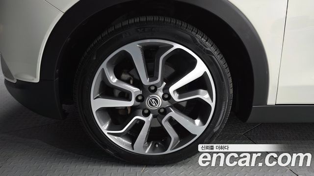Ssangyong TIBOLI из Кореи Encar