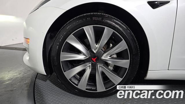 Tesla Model 3 Long Range AWD — пробег 68 892 км — фото 5 из 5