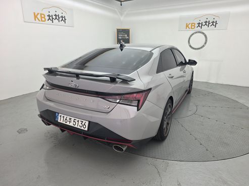 Hyundai AVANTE 2.0 N — пробег 1 277 км — фото 2 из 5