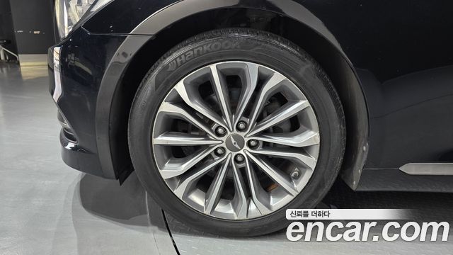 Hyundai Genesis из Кореи Encar