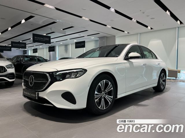 Mercedes-Benz E-Class из Кореи Encar