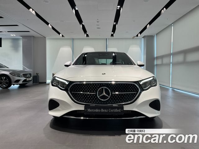 Mercedes-Benz E-Class из Кореи Encar