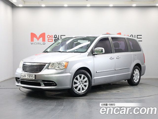 Chrysler Grand Voyager 3.6 LIMITED — пробег 217 292 км — фото 1 из 5