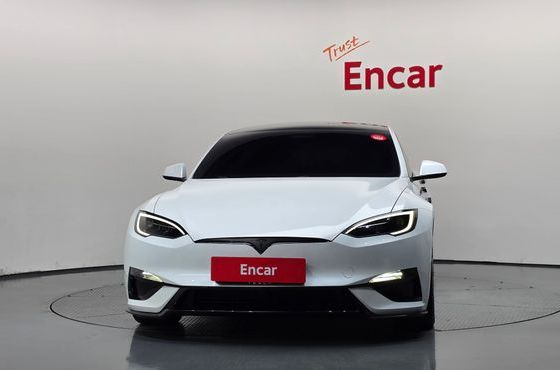 Tesla Model S Plaid — пробег 5 014 км — фото 3 из 5