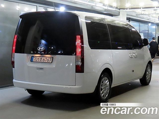Hyundai Staria из Кореи Encar