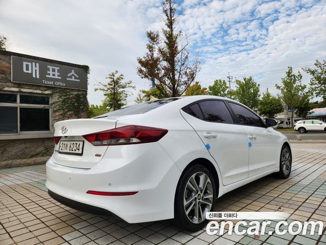 Hyundai AVANTE из Кореи Encar