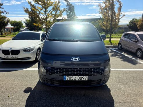 Hyundai Staria HEV 1.6 Tourer 11-Seater Modern — пробег 55 138 км — фото 2 из 5