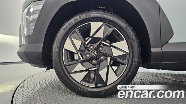 Hyundai Kona из Кореи Encar
