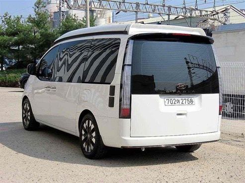 Hyundai Staria 2WD Camping Car Prestige Camper 4Seater — пробег 31 785 км — фото 4 из 5