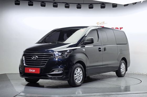 Hyundai Starex Van 5-Seater Smart — пробег 93 119 км — фото 1 из 5