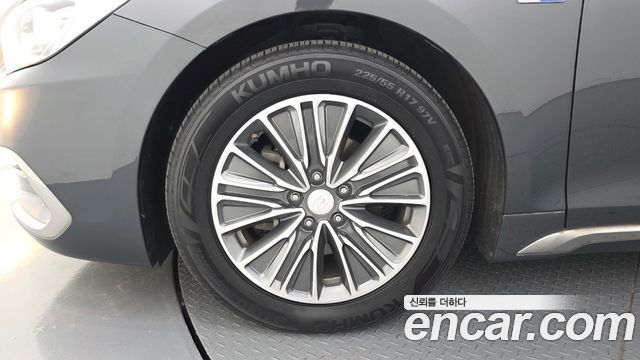 Hyundai Grandeur Premium — пробег 137 300 км — фото 5 из 5