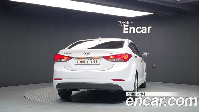Hyundai AVANTE из Кореи Encar